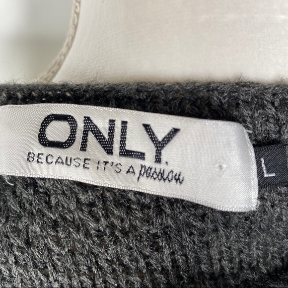 Only Grey VNeck Knit Sweater L - Picture 3 of 10
